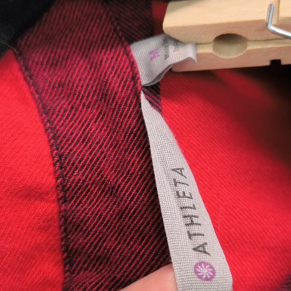 Athleta Buffalo Plaid Heat Tech Gen Flannel Shirt Button Down Medium - Picture 7 of 12